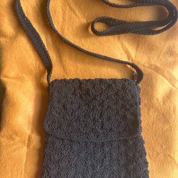 Source Unknown Handbags - Small Crocheted cross body bag- black